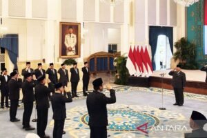 Apa itu reshuffle kabinet? Ini pengertian dan dasar hukumnya